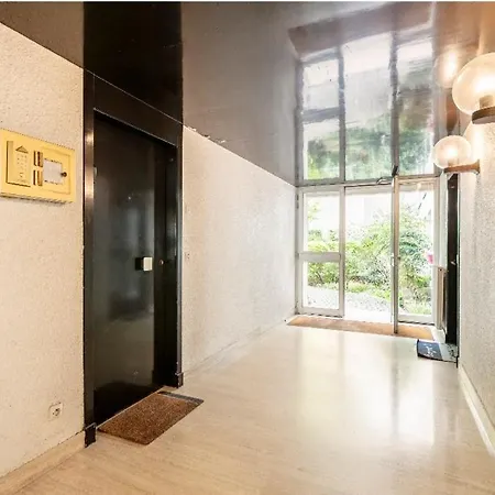 Appartement Cosy Centre Alesia Parijs