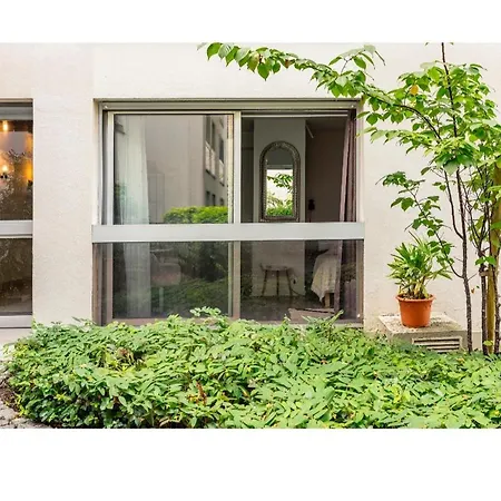 Cosy Centre Alesia Appartement *