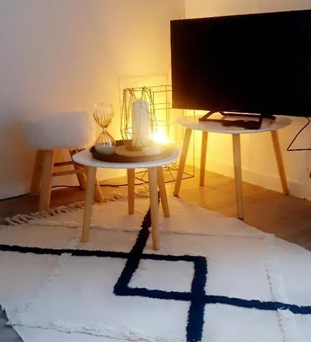 Cosy Centre Alesia Apartamento *